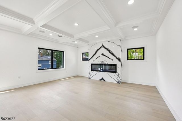 51 Albany Ave, Nutley Twp., NJ 07110