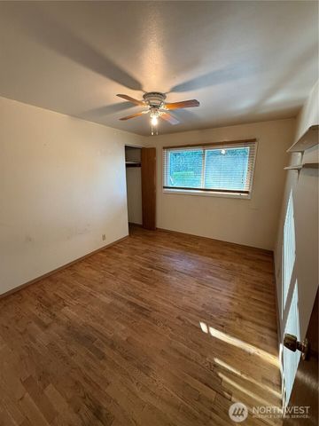 20436 13th Avenue S, Seatac, WA 98198
