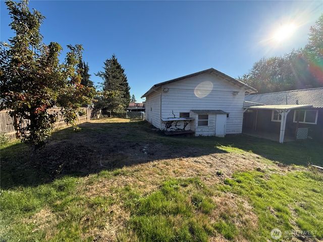 20436 13th Avenue S, Seatac, WA 98198