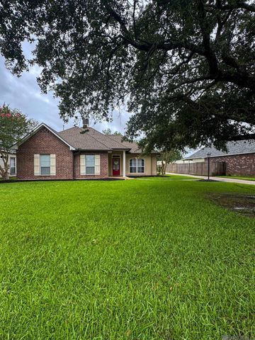 17086 Rennes Rd, Prairieville, LA 70769