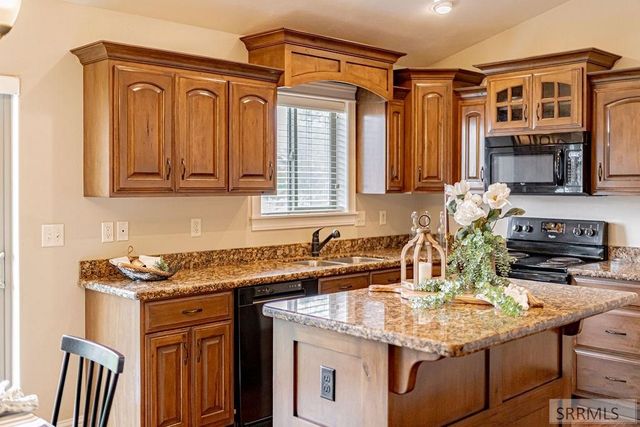 3750 Ridgeland Drive, Idaho Falls, ID 83401