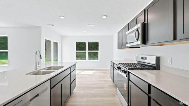 1711 Granger Lane, Bluffton, IN 46714