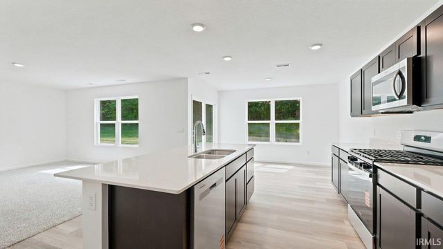 1711 Granger Lane, Bluffton, IN 46714