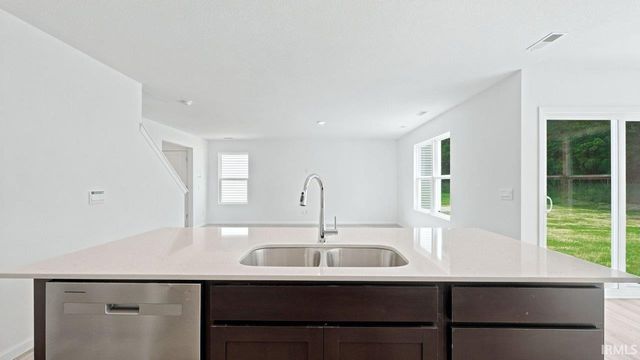 1711 Granger Lane, Bluffton, IN 46714