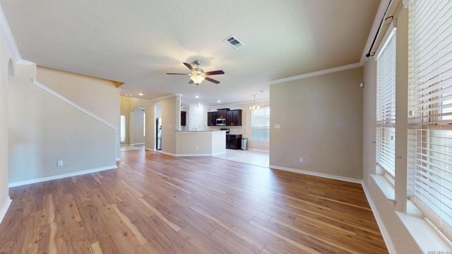 528 SADDLE BACK TRL, Cibolo, TX 78108