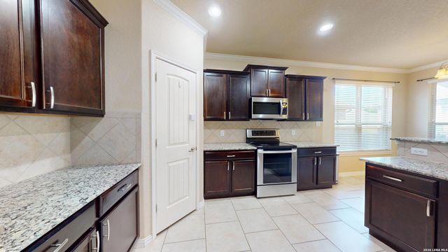 528 SADDLE BACK TRL, Cibolo, TX 78108