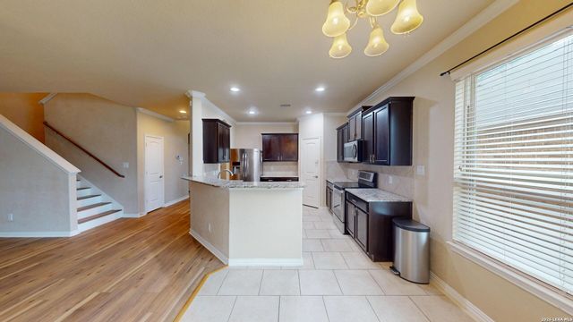 528 SADDLE BACK TRL, Cibolo, TX 78108