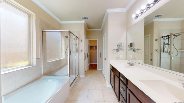 528 SADDLE BACK TRL, Cibolo, TX 78108