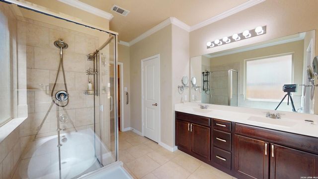 528 SADDLE BACK TRL, Cibolo, TX 78108