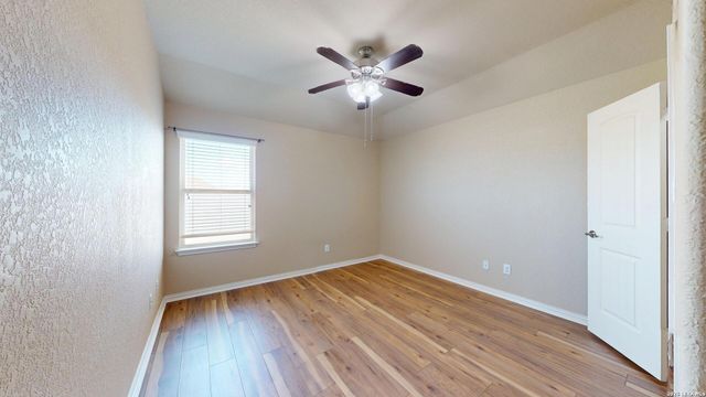 528 SADDLE BACK TRL, Cibolo, TX 78108