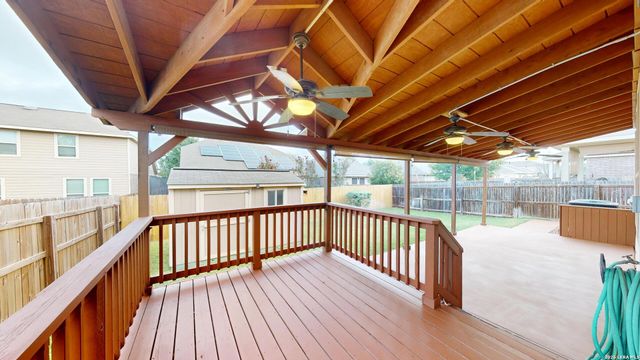 528 SADDLE BACK TRL, Cibolo, TX 78108
