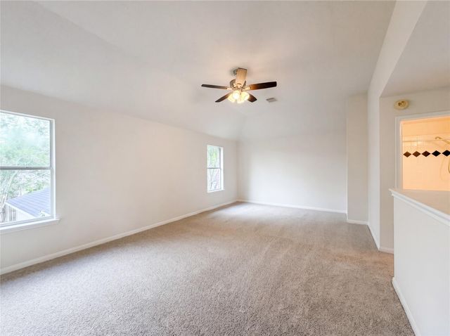 1605 Country Club Drive, Friendswood, TX 77546