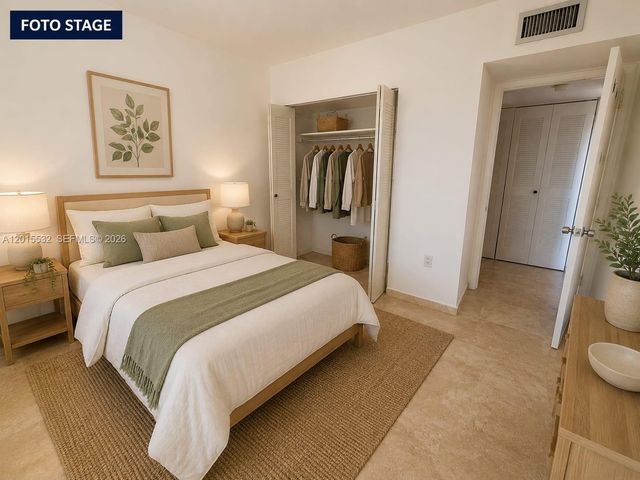 10253 NW 9th St Cir 502-6, Miami, FL 33172