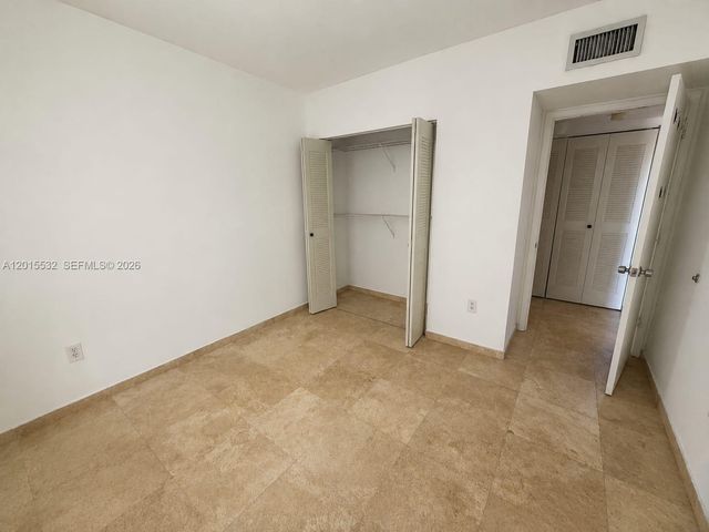 10253 NW 9th St Cir 502-6, Miami, FL 33172