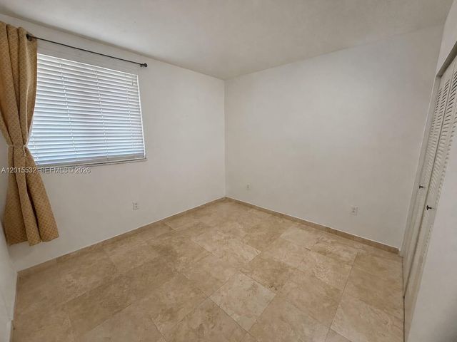 10253 NW 9th St Cir 502-6, Miami, FL 33172
