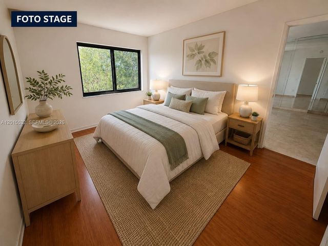 10253 NW 9th St Cir 502-6, Miami, FL 33172
