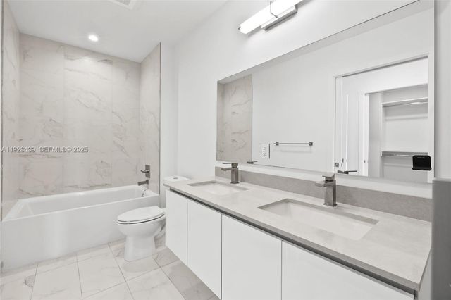 101 Diplomat Pkwy 2402, Hallandale Beach, FL 33009