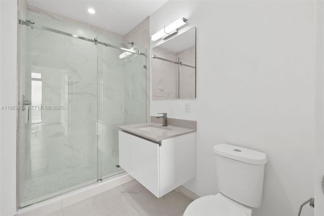 101 Diplomat Pkwy 2402, Hallandale Beach, FL 33009