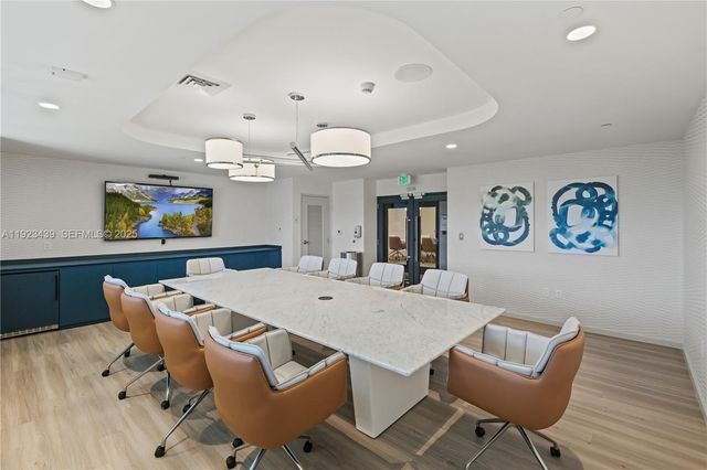 101 Diplomat Pkwy 2402, Hallandale Beach, FL 33009