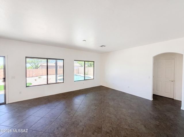 10431 E Rita Ranch Crossing Circle, Tucson, AZ 85747