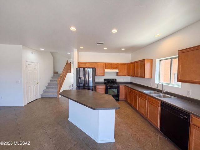 10431 E Rita Ranch Crossing Circle, Tucson, AZ 85747