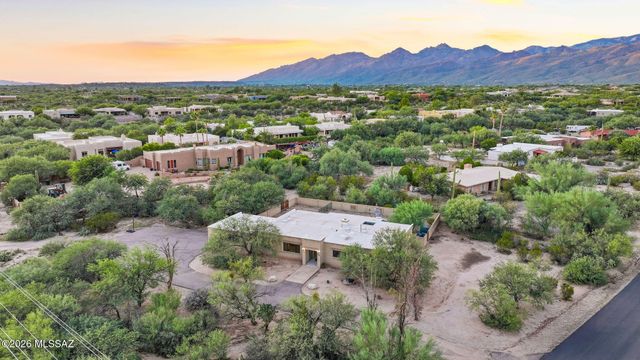 2401 N Avenida De La Lantana, Tucson, AZ 85749