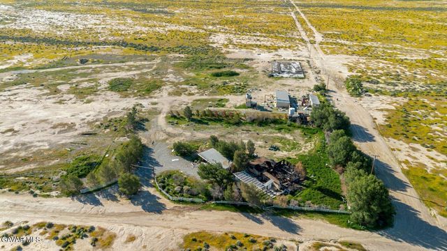 3353 W Avenue C, Lancaster, CA 93536