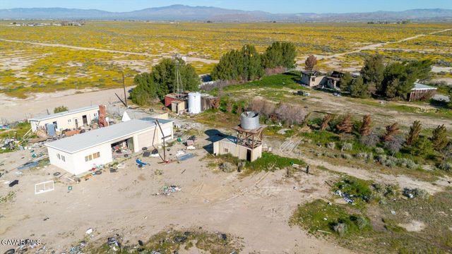 3353 W Avenue C, Lancaster, CA 93536