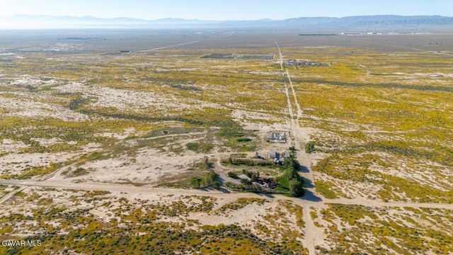 3353 W Avenue C, Lancaster, CA 93536