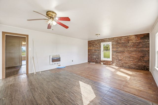 802 Private Road 1675, Stephenville, TX 76401