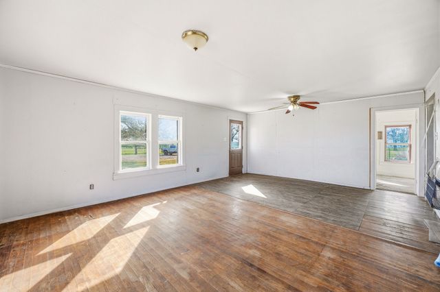 802 Private Road 1675, Stephenville, TX 76401