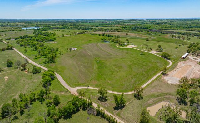 802 Private Road 1675, Stephenville, TX 76401