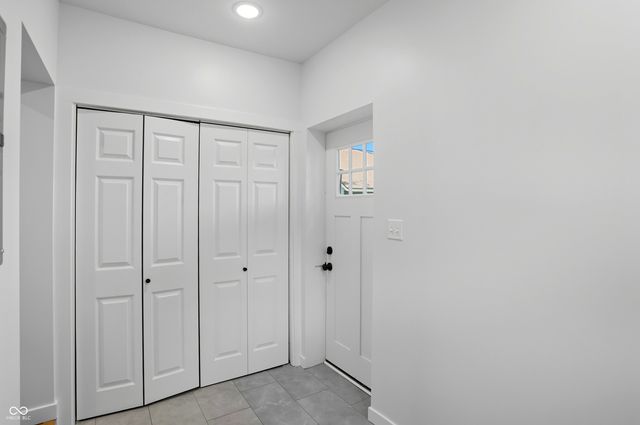 67 S Tresslar Avenue, Bargersville, IN 46106