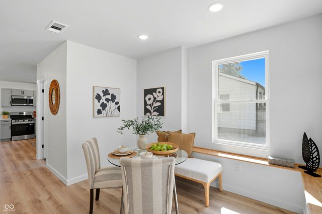 67 S Tresslar Avenue, Bargersville, IN 46106