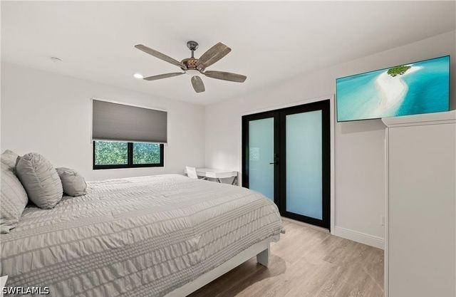 2307 Queens WAY, Naples, FL 34112