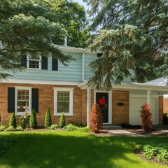 530 S Dryden Place, Arlington Heights, IL 60005