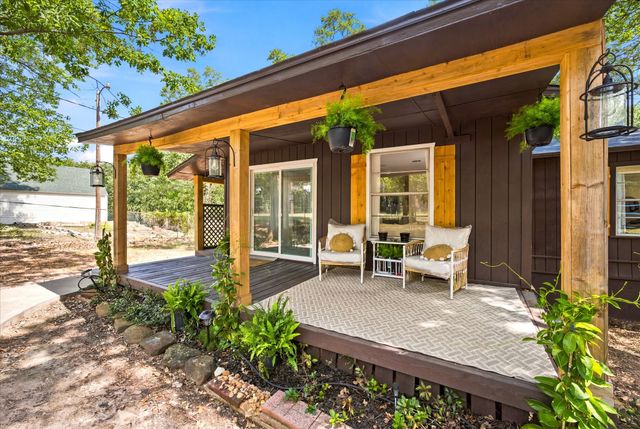 417 Shady Trail, Tool, TX 75143