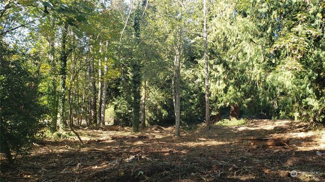 132 XX SE 231st Street, Kent, WA 98042