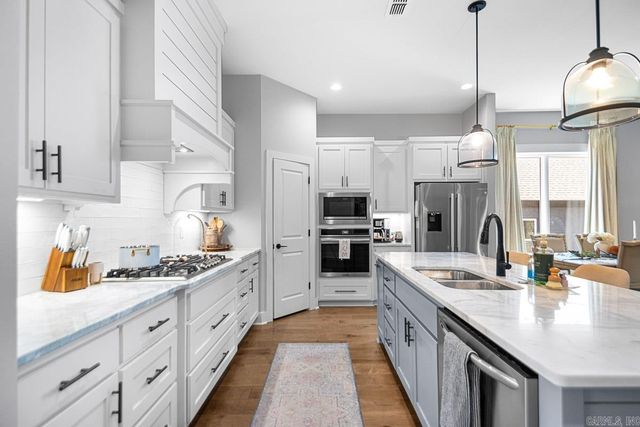 2565 Kara Lane, Bryant, AR 72019
