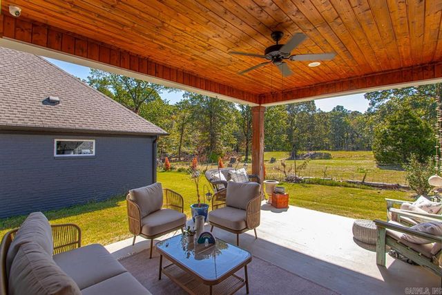 2565 Kara Lane, Bryant, AR 72019