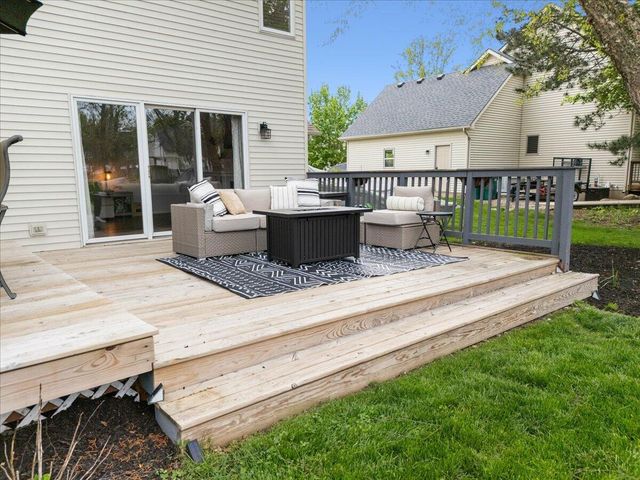 1384 Baywood Circle, Brighton City, MI 48116