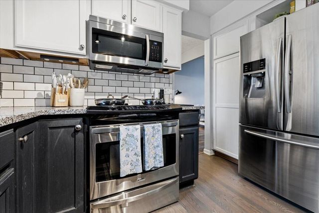 1384 Baywood Circle, Brighton City, MI 48116