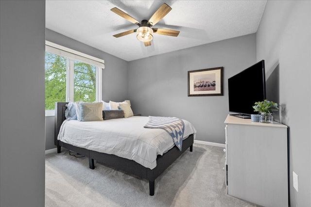 1384 Baywood Circle, Brighton City, MI 48116