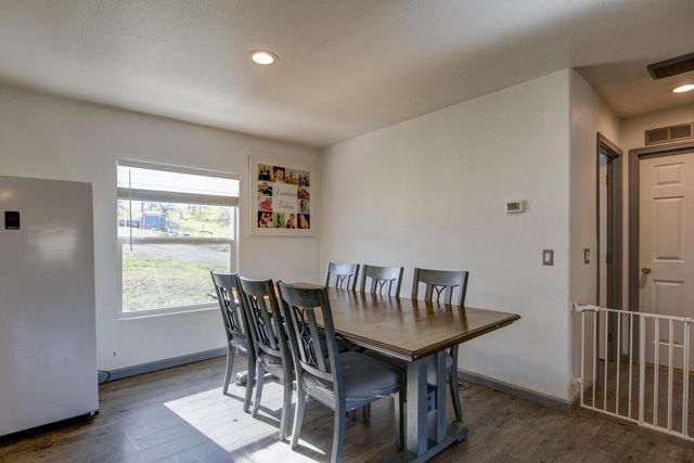 9212 Banderilla Dr, La Grange, CA 95329