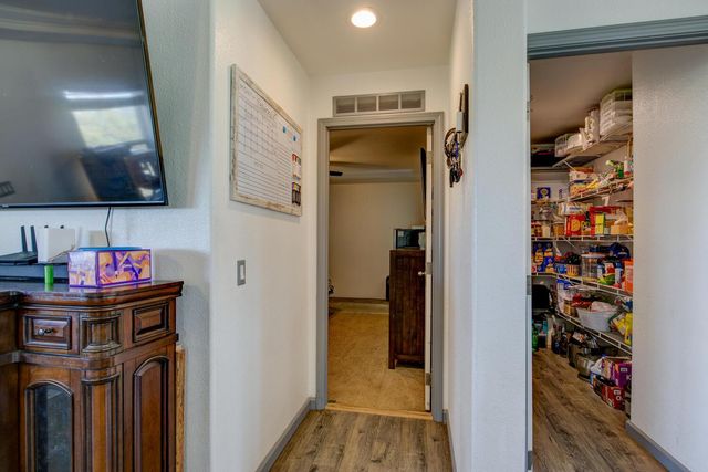 9212 Banderilla Dr, La Grange, CA 95329