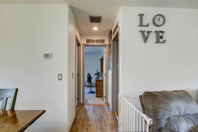 9212 Banderilla Dr, La Grange, CA 95329