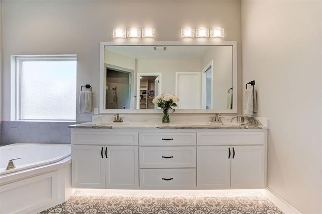 14112 Timber Ridge Estates Boulevard, Yukon, OK 73099