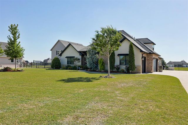 14112 Timber Ridge Estates Boulevard, Yukon, OK 73099