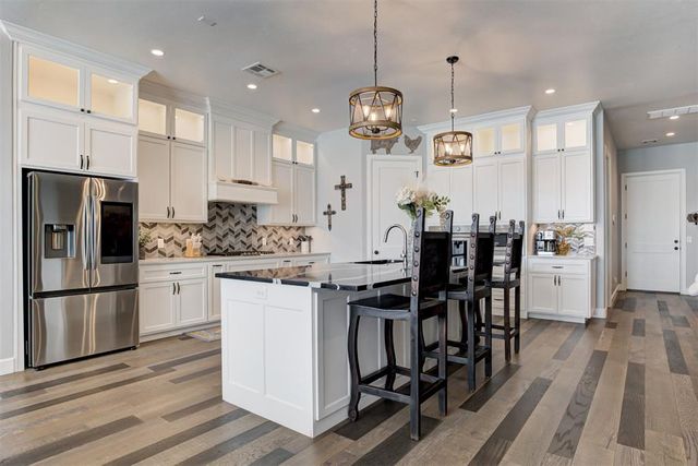 14112 Timber Ridge Estates Boulevard, Yukon, OK 73099