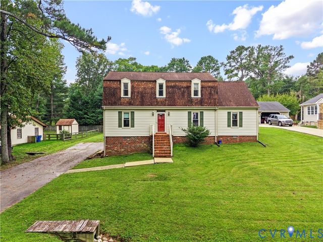 5817 Buxton Dr, Chester, VA 23831